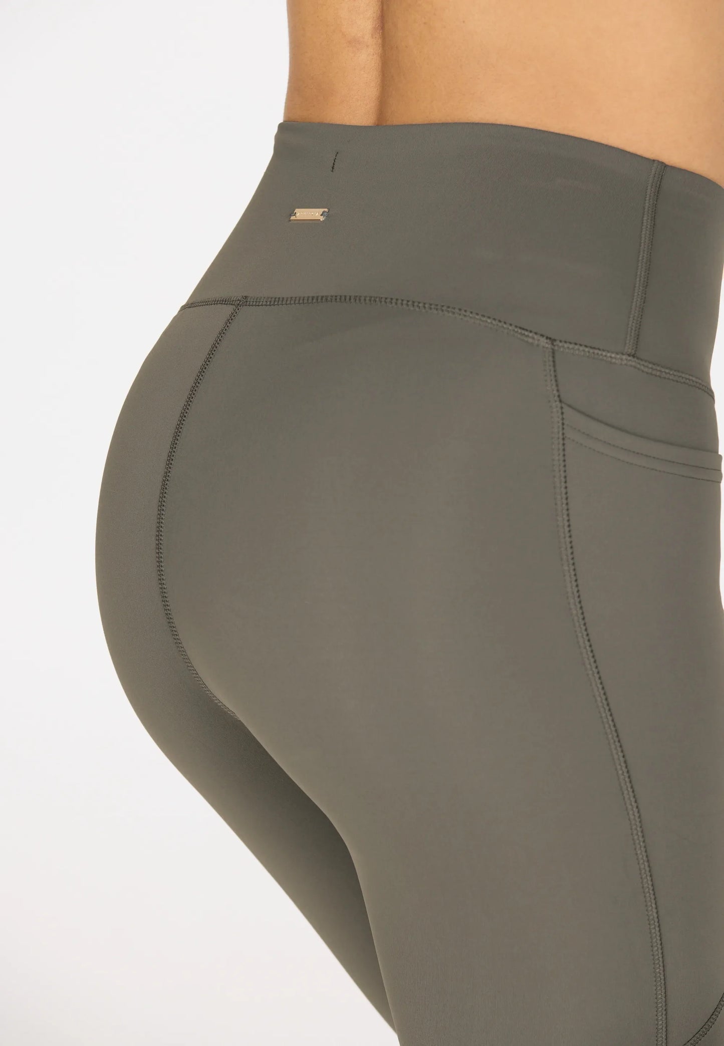 Athlecia Aliya W Korte Tights (Gunmetal)